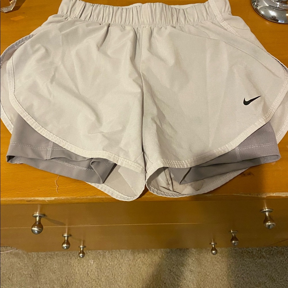 Nike running short